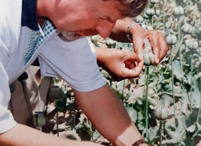WOM Magazine article photo. Frank Hurst in crop field